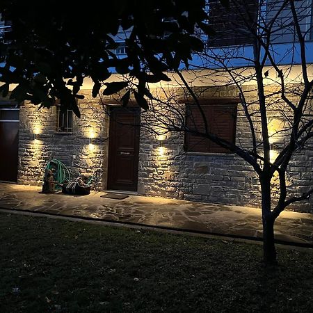 Villa Roula Mikrospilia Eksteriør billede